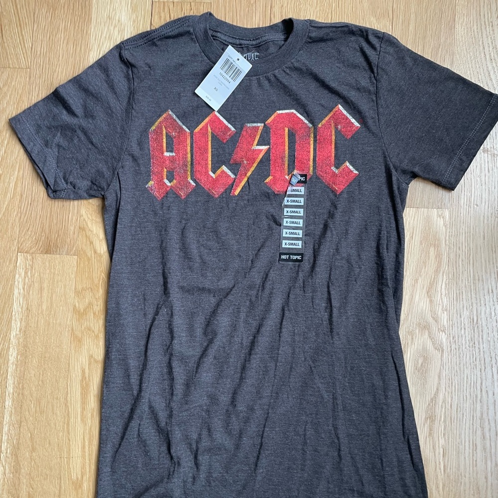 NWT AC/DC Grey Short Sleeve Shirt size xs
